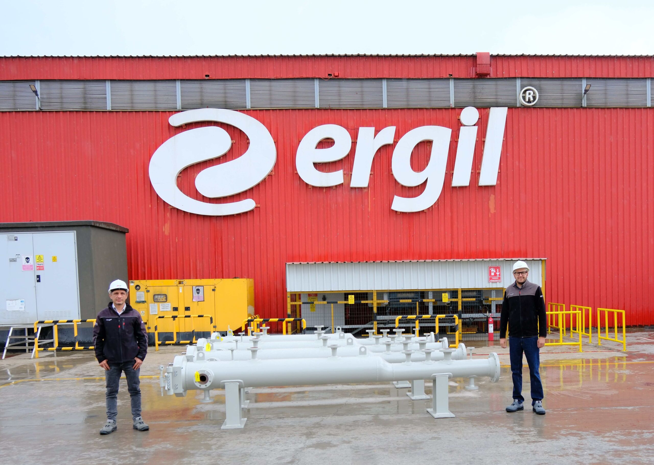 4 pig launcher & receiver systems and a Quick Opening Closure (QOC) shipment from our Mersin facility! 12